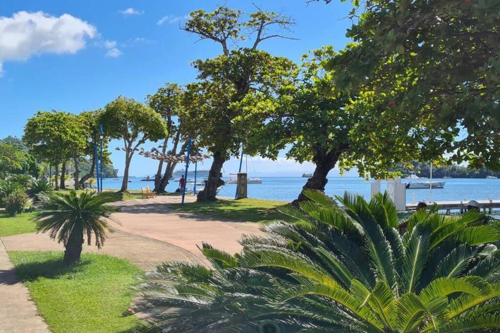 Indy'S Best Bay Frontview In Samana. Exterior foto